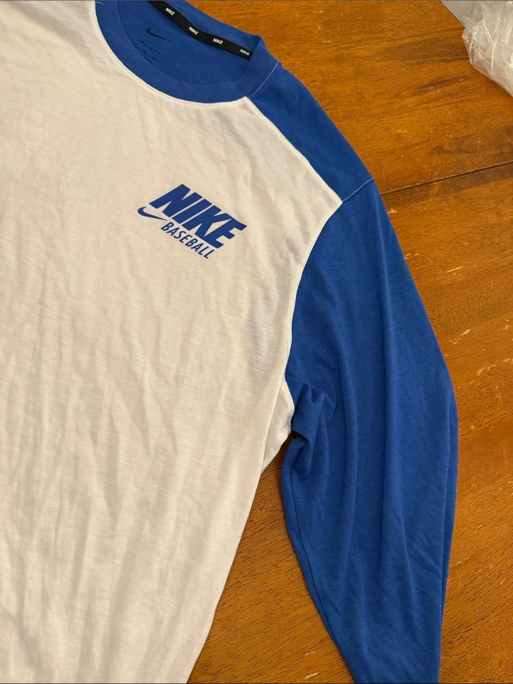 Nike Men’s Baseball Raglan Long Sleeve Shirt - White & Blue